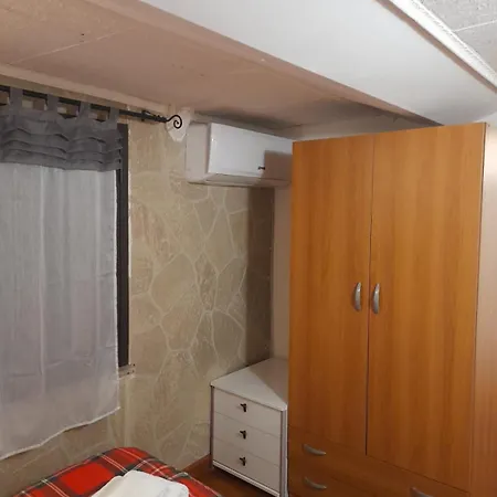 Aci House Apartment